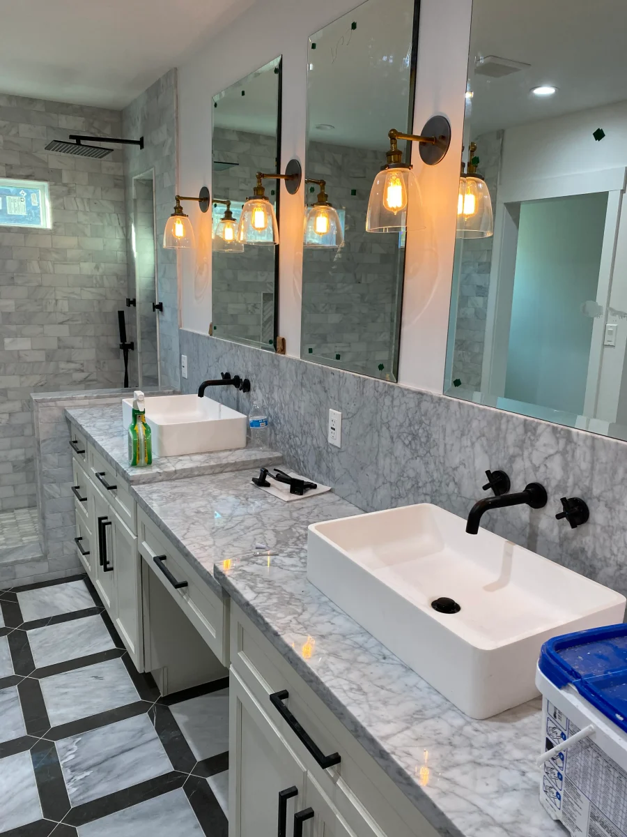 modern bathroom remodeling Calabasas, CA